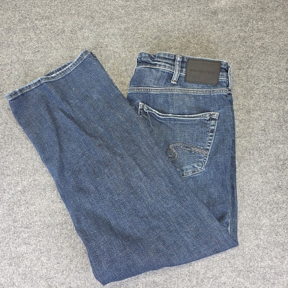 Silver Jeans Other - Silver Jeans Mens Size 33x30* Blue Denim Grayson Straight Leg Stretch